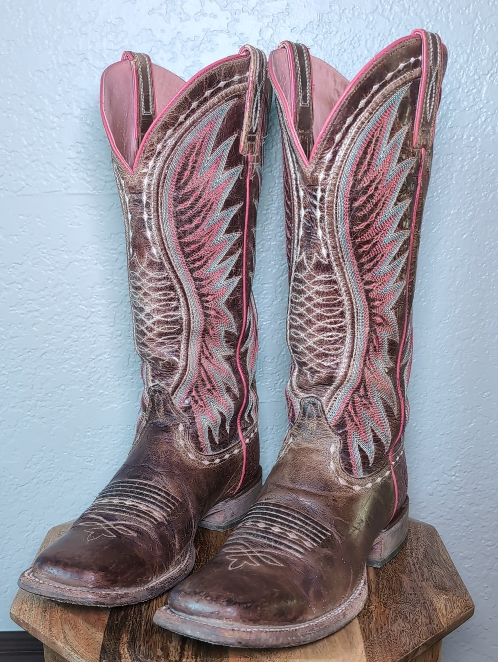 Ariat Vaquara Pink Western Cowgirl Boots